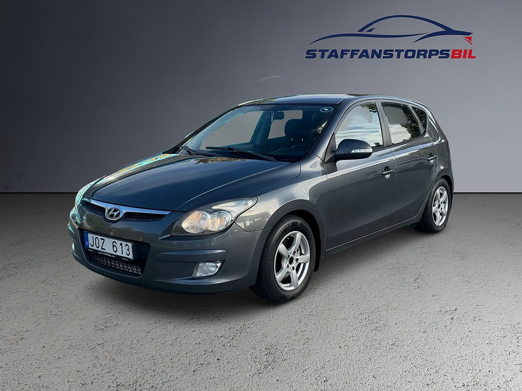 Hyundai i30 1.6 CRDi | DRAG | NYBES