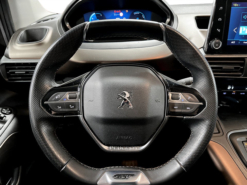 Bild på Peugeot Rifter GT 50kWh 136hk Aut L2 7-SITS 360