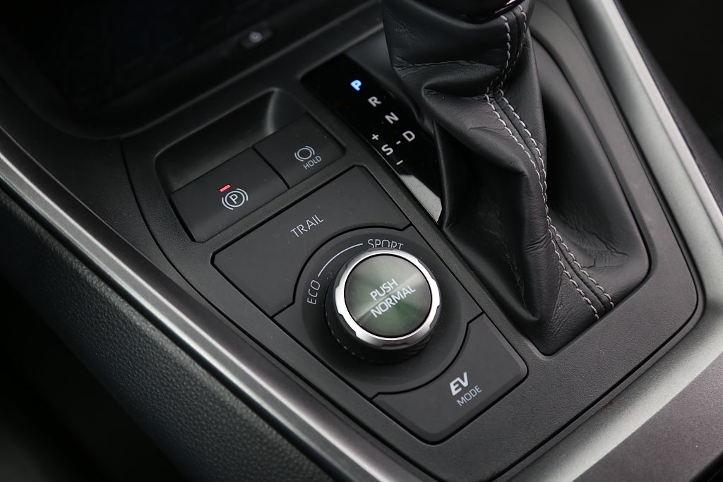 Toyota RAV4 Hybrid AWD-i E-CVT 222hk GR Sport I JBL I 360°-kamera 2025