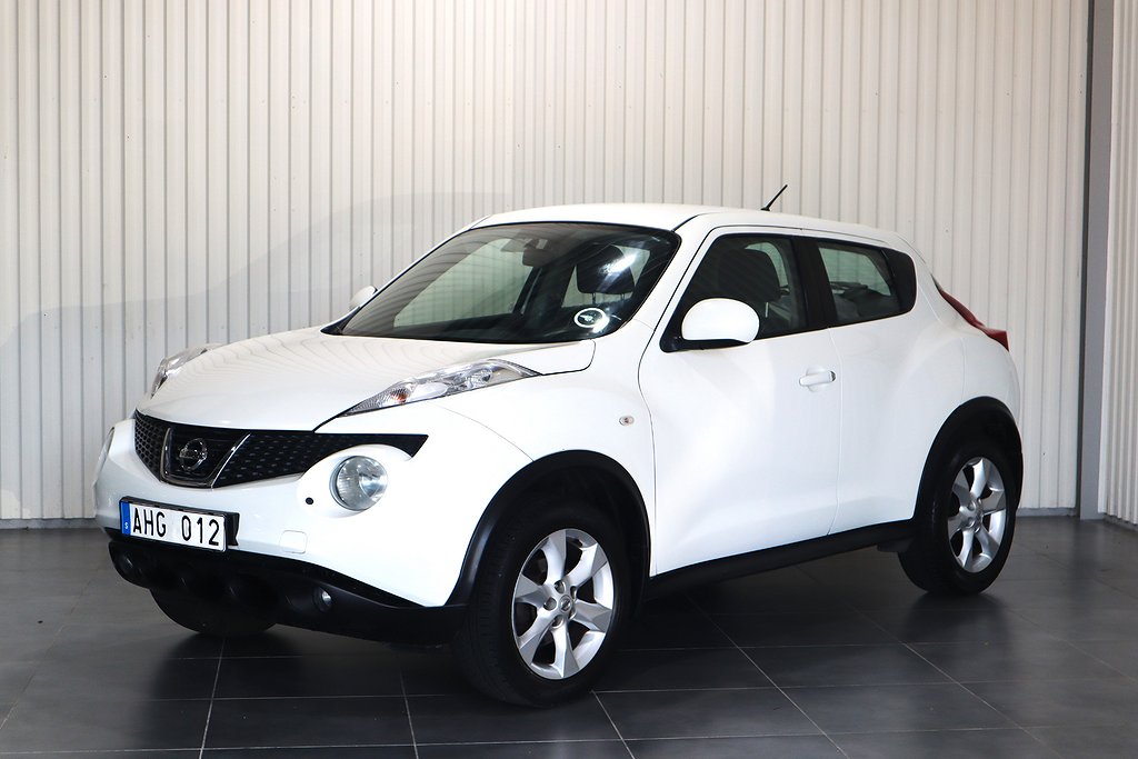 Nissan Juke 1.6 XTRONIC-CVT Bes&Serv Svensksåld P-kamera ECO 