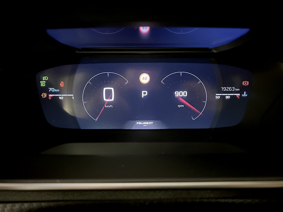 Bild på Peugeot 2008 GT 1.2 PT 130hk Aut B-KAMERA CARPLAY