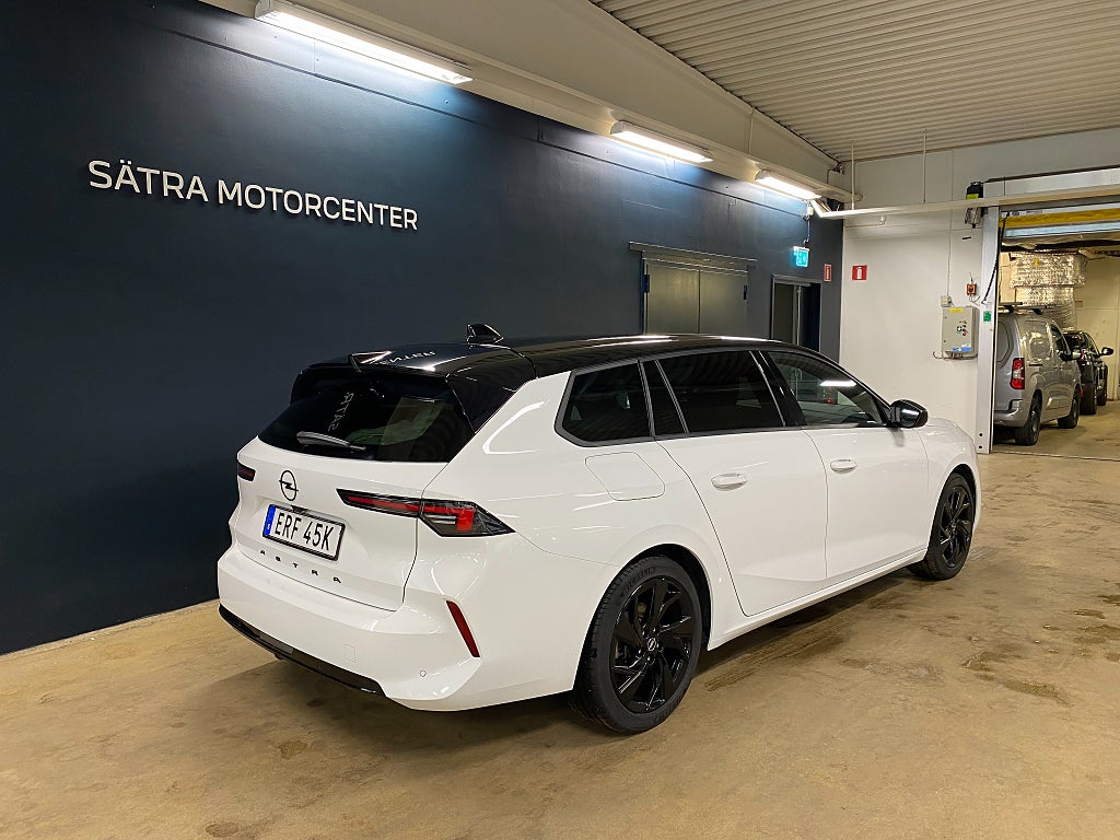 Bild på Opel Astra GS ST 1.2 Turbo 130hk AUT - BACKKAMERA, NAV