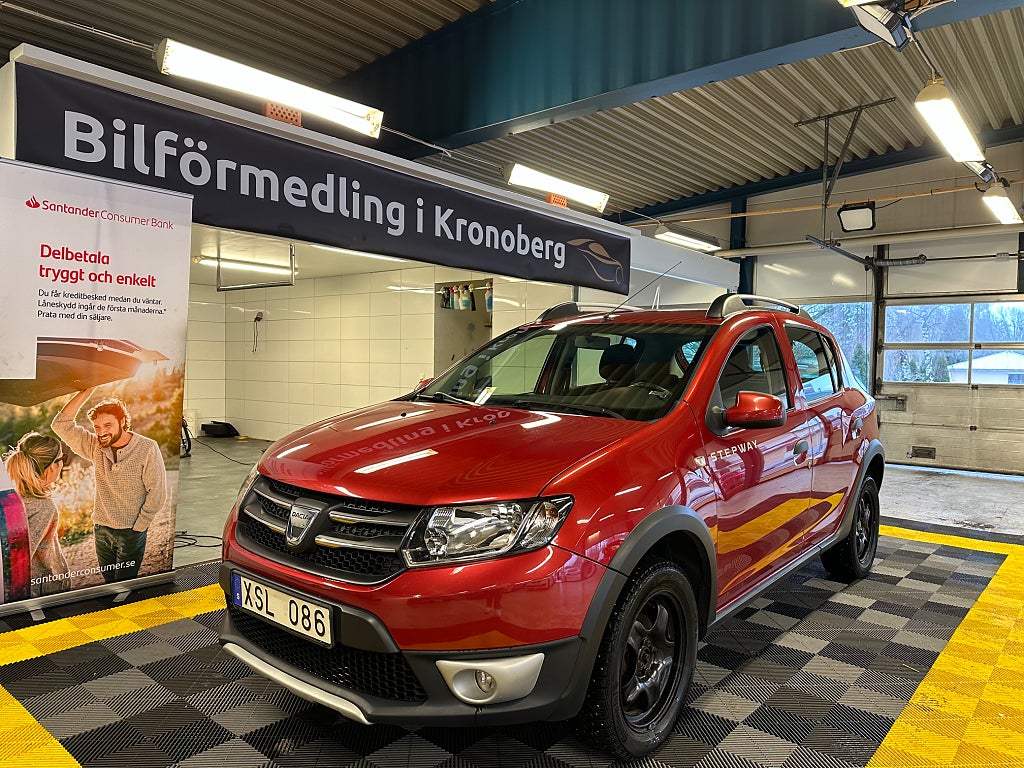 Dacia Sandero Stepway 0.9 TCe Euro 5,Ny servad, Låg skatt