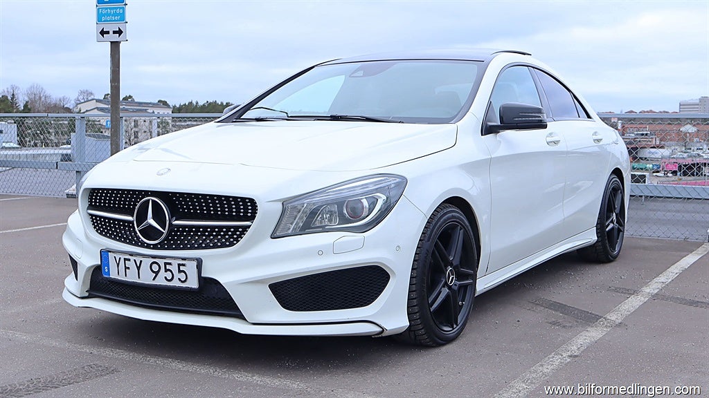 Mercedes-Benz CLA 220 d CLA AMG Sport Panorama S/V-hjul