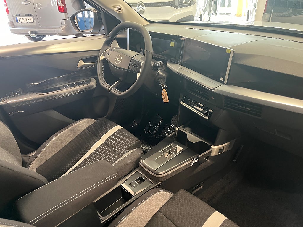 Opel Frontera GS Hybrid Automat thumbnail