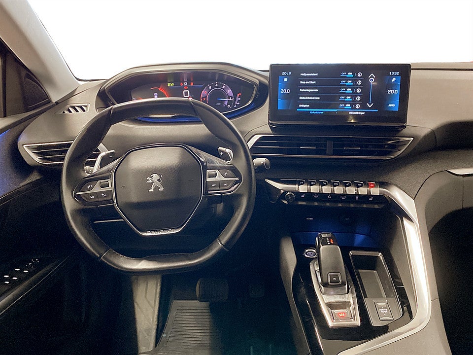 Bild på Peugeot 3008 Allure Pack 1.2 PT 130hk Aut DRAG B-KAMERA CARPLAY