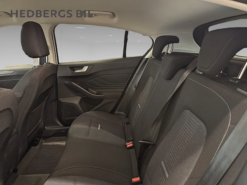 Ford Focus Active 1.0 EcoBoost Hybrid 125HK thumbnail