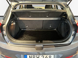 Hyundai i20 1.4 Premium MoK-värmare/P-sens/Rattvärme/Kamkedja