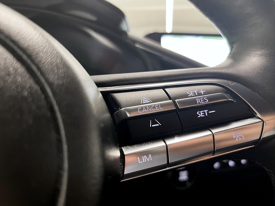 Bild på Mazda 3 Sky 2.0 SKYACTIV-G M 150hk Aut B-KAMERA CARPLAY