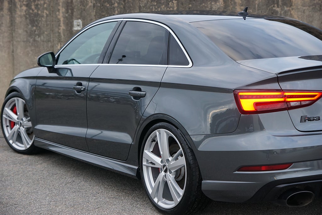 Audi RS3 Sedan Milltek H&R Cockpit B&O Skalstolar SE UTR