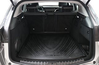 SUV Alfa Romeo Stelvio 26 av 27