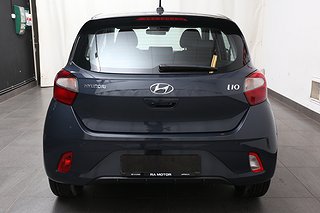 Halvkombi Hyundai i10 19 av 20