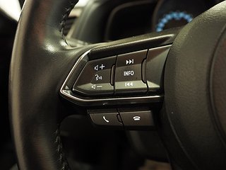 Halvkombi Mazda 3 15 av 19
