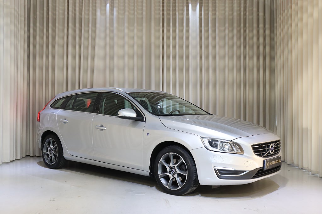 Volvo V60 D3 150HK Auto Ocean Race V-Hjul Drag BLIS