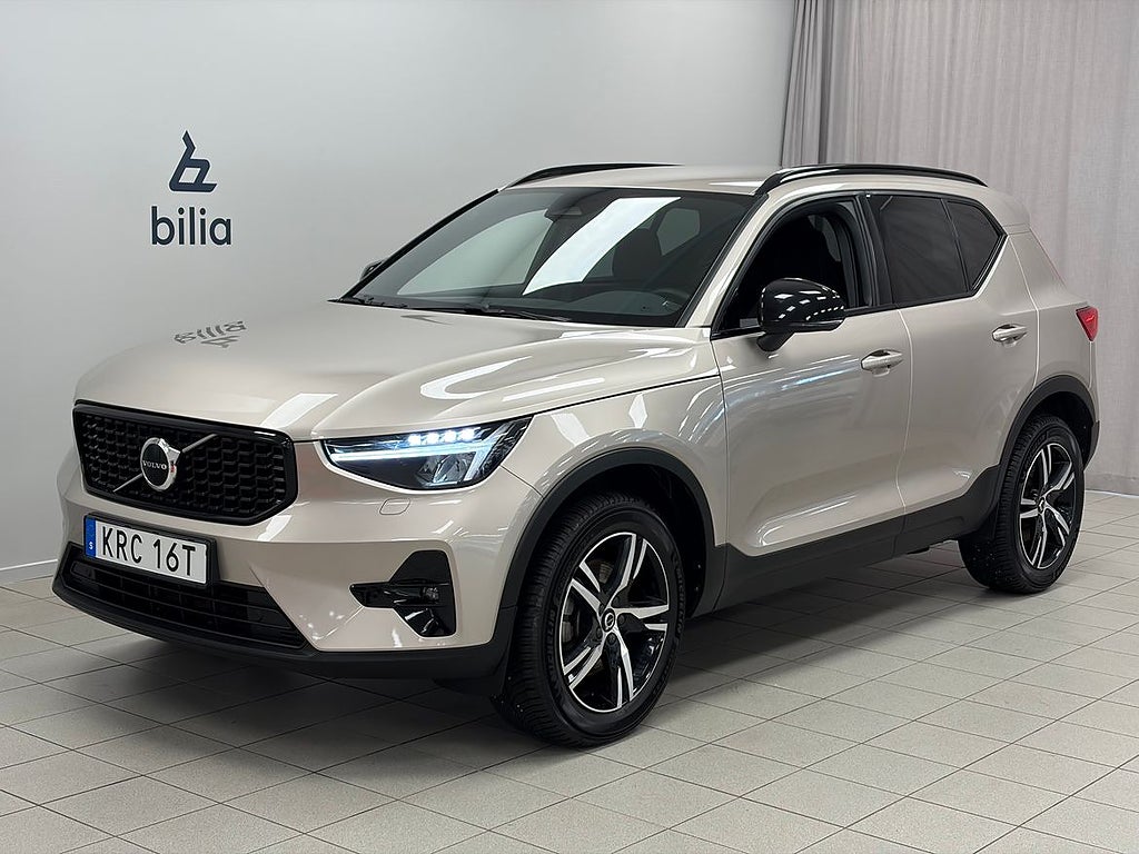 Volvo XC40 B4 FWD Bensin Plus Dark | Harman Kardon