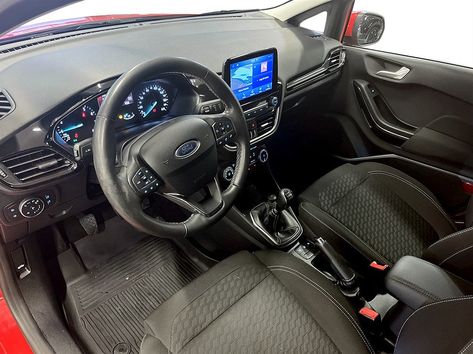 Bild på Ford Fiesta 5D Titanium 1.0 EcoBoost 95hk - EN ÄGARE, NAVI