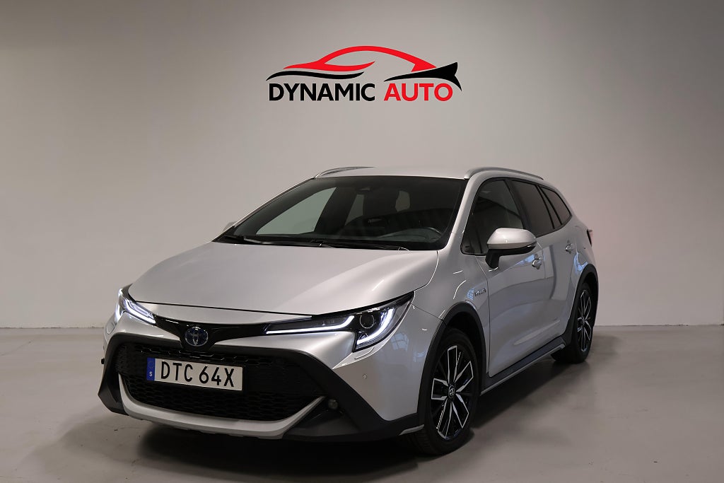 Toyota Corolla TREK Hybrid e-CVT Euro 6/Värmare/Kamera