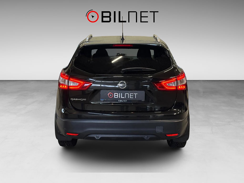 Nissan Qashqai 1.2 DIG-T Aut *3,99%* Läder Kamera Panorama Tekna