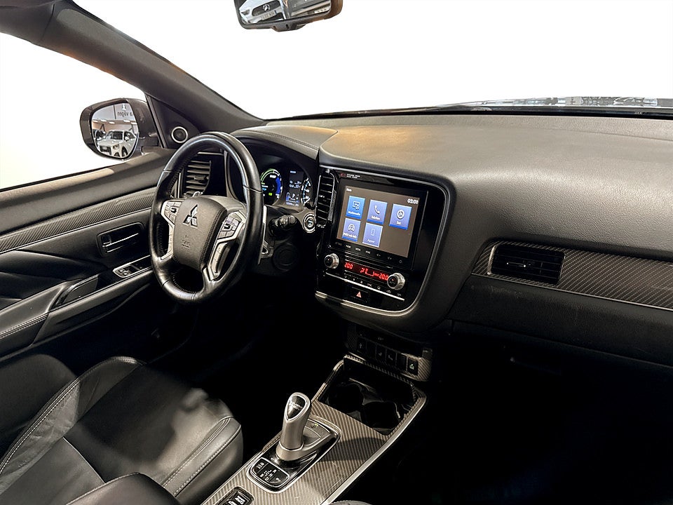 Bild på Mitsubishi Outlander Business PHEV 224hk Aut 4WD B-KAMERA DRAG ELSTOL