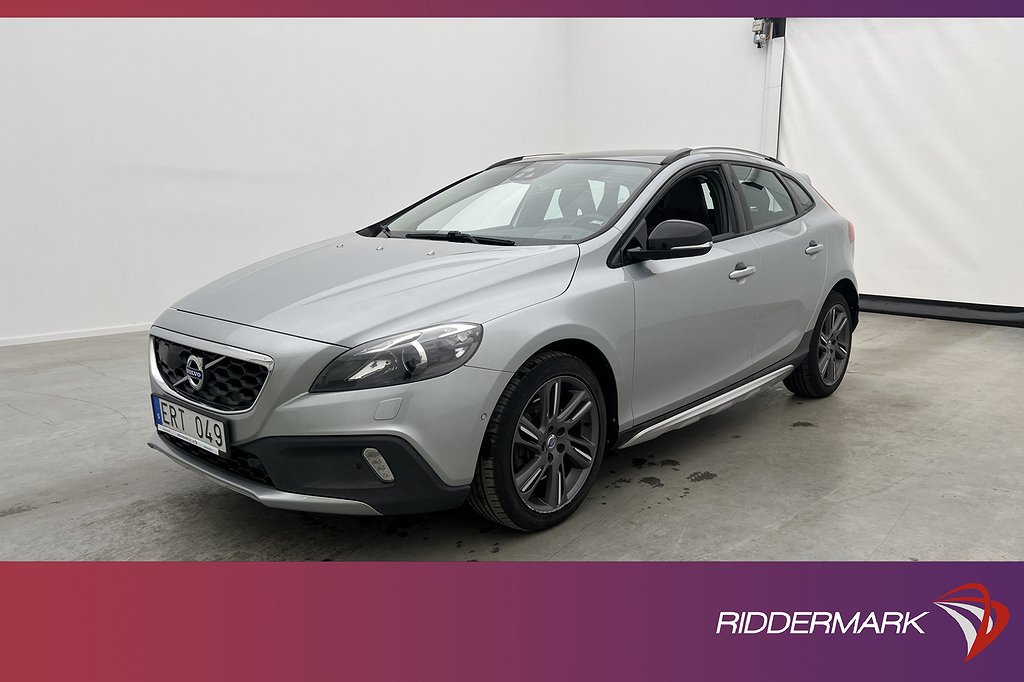 Volvo V40 Cross Country D4 177hk Summum Pano VOC 4,95% RÄNTA