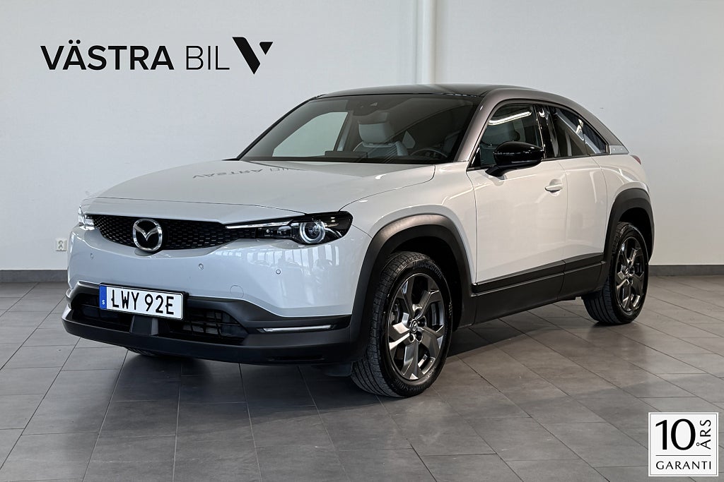 Mazda MX-30 e-Skyactiv EV First, Modern Confidence | HUD