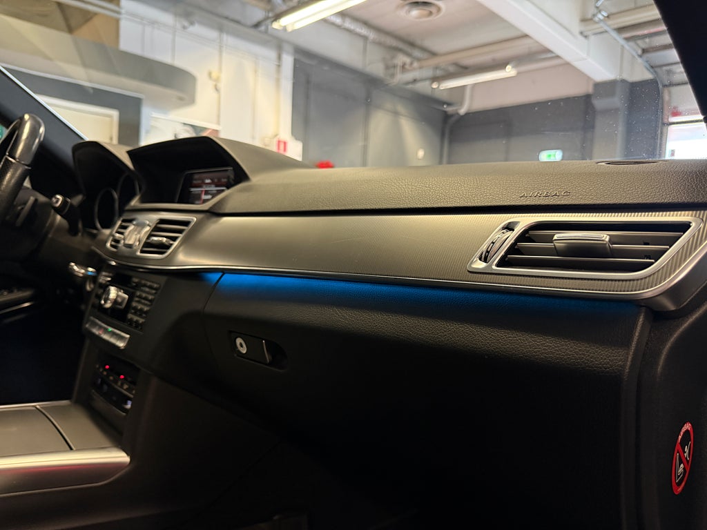 Mercedes-Benz E220 2014 - miniatyr 25