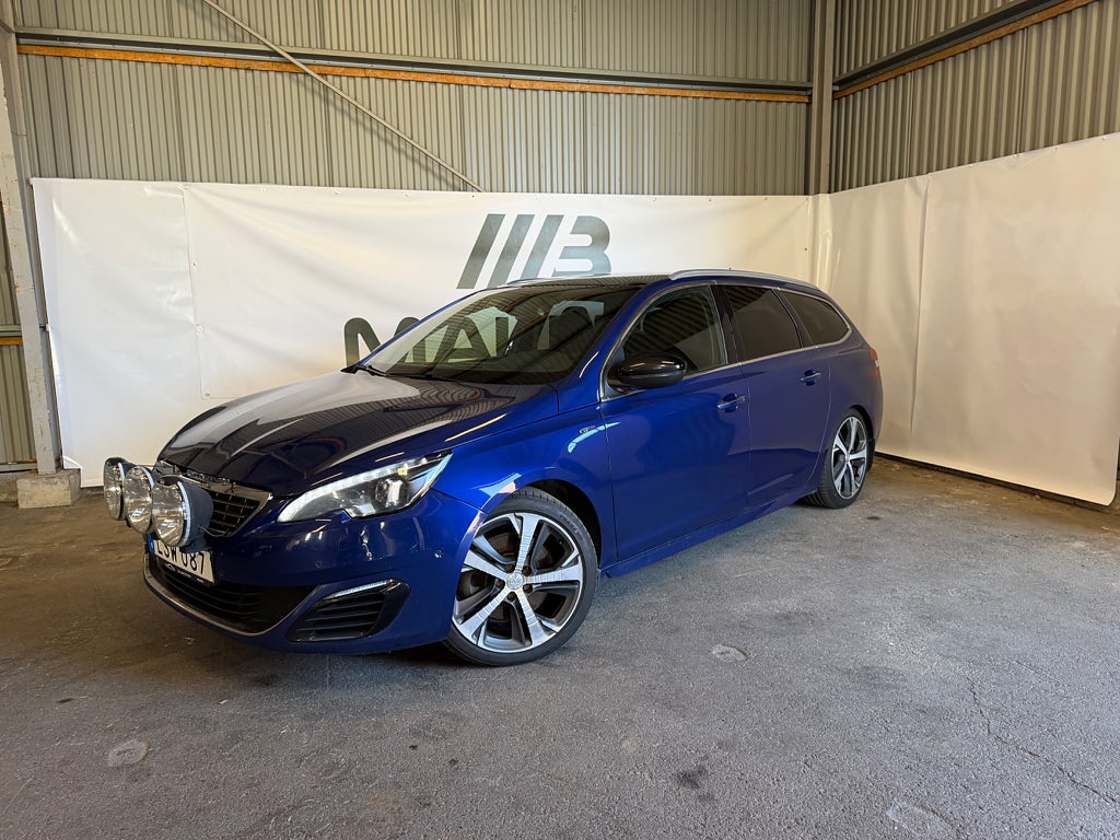 Peugeot 308 GT SW 2.0 BlueHDi 180 EAT GT Massage Drag Pano Navi