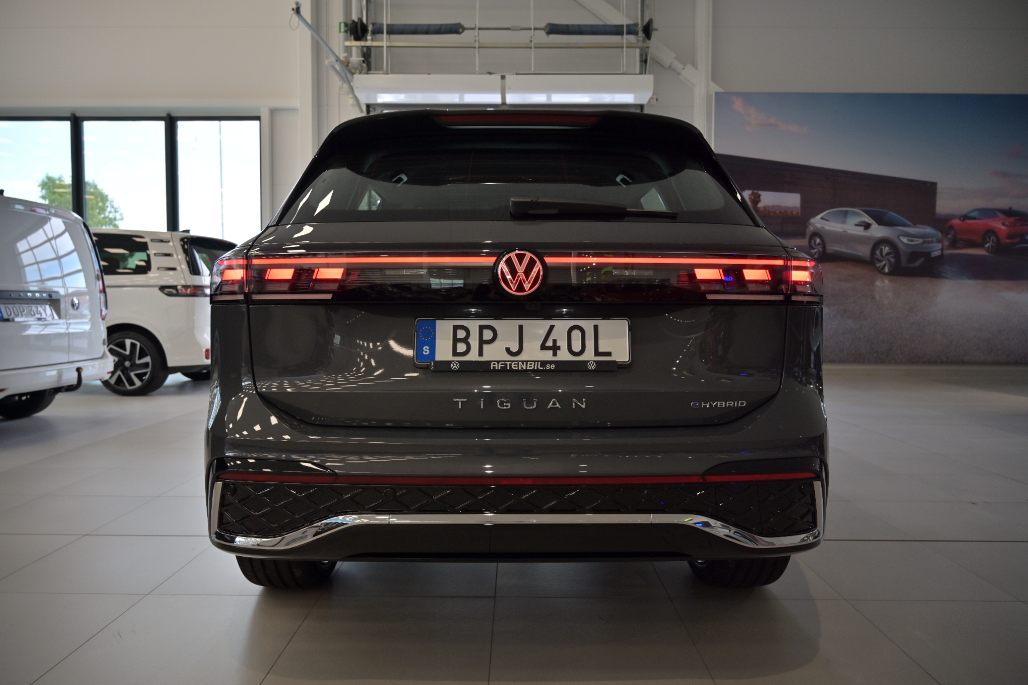 Volkswagen Tiguan eHybrid R-Line SWE 2027, photo 7/10