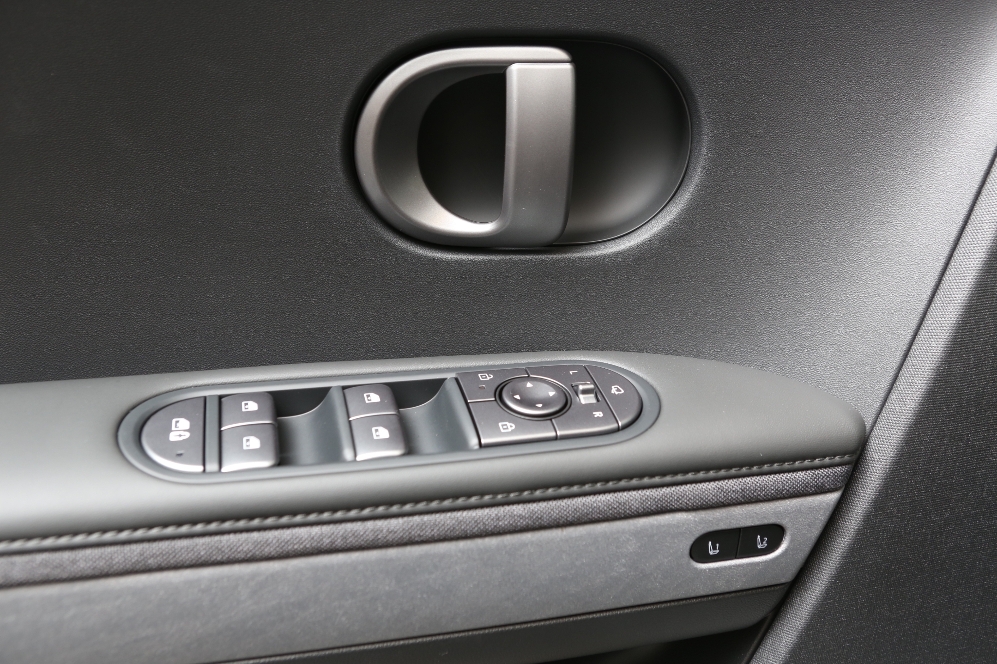 Hyundai Ioniq 5 2027, bild 7/10