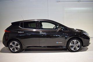 Halvkombi Nissan Leaf 4 av 20
