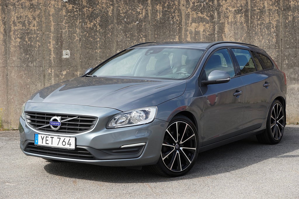 Volvo V60 T4 190hk 1-Brukare|19”|Drag|Värmare|Skinn|Rattvärme|