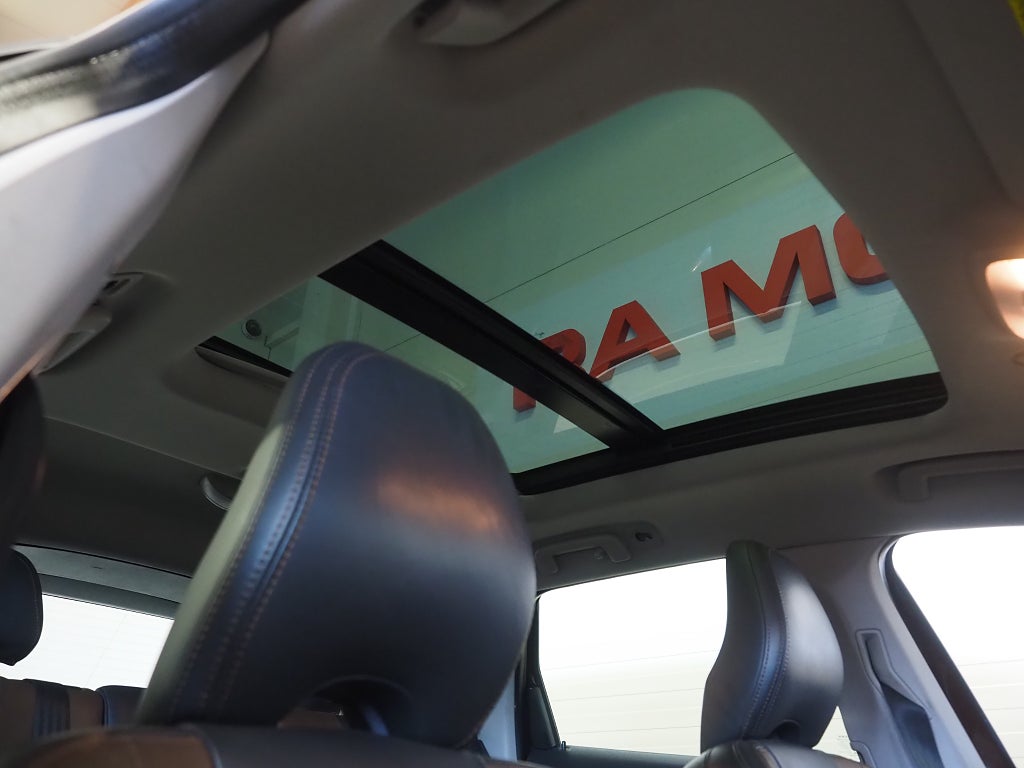 Volvo XC60 D4 Geartronic Summum Business Edt Pro Pano B-Kam Drag 2016