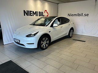 Tesla Model Y Long Range AWD 514hk/MOMS/Pano/Navi/M-värmare