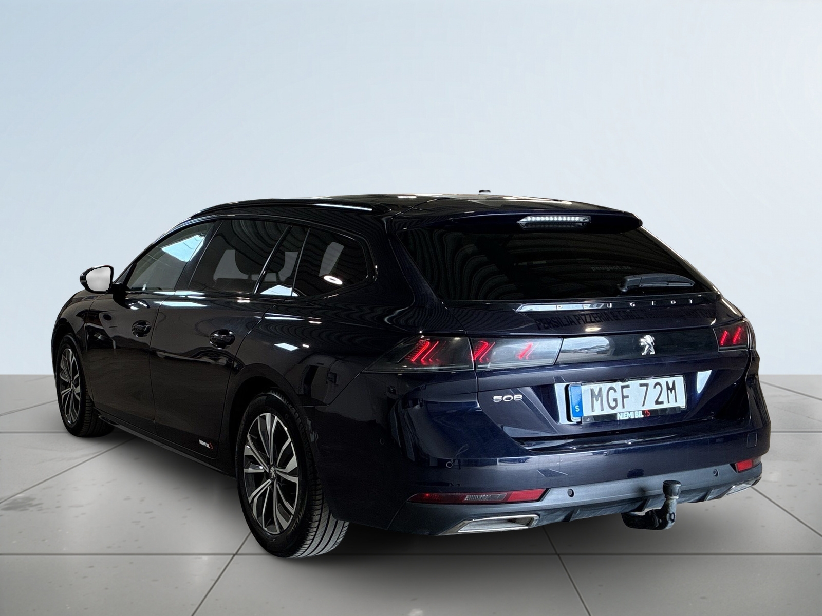 Peugeot 508 SW 1.5 BlueHDi EAT Drag 2022, bild 4/44