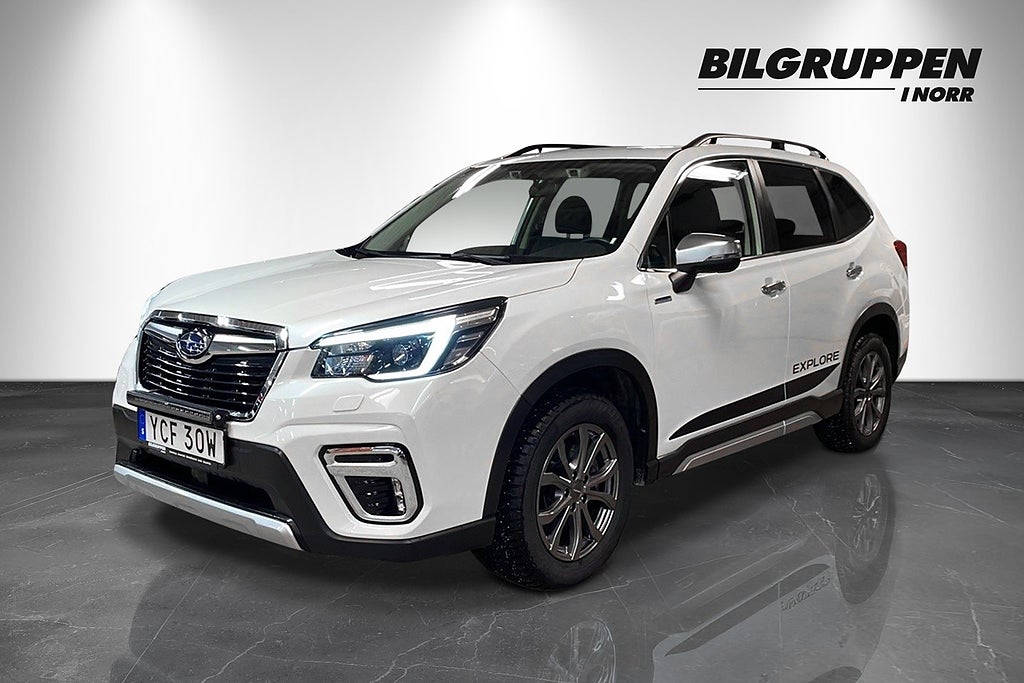 Subaru Forester e-Boxer XFuel (V-hjul, Drag, Värmare, LED)