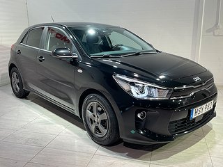 Halvkombi Kia Rio 4 av 23