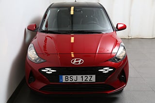 Halvkombi Hyundai i10 7 av 30