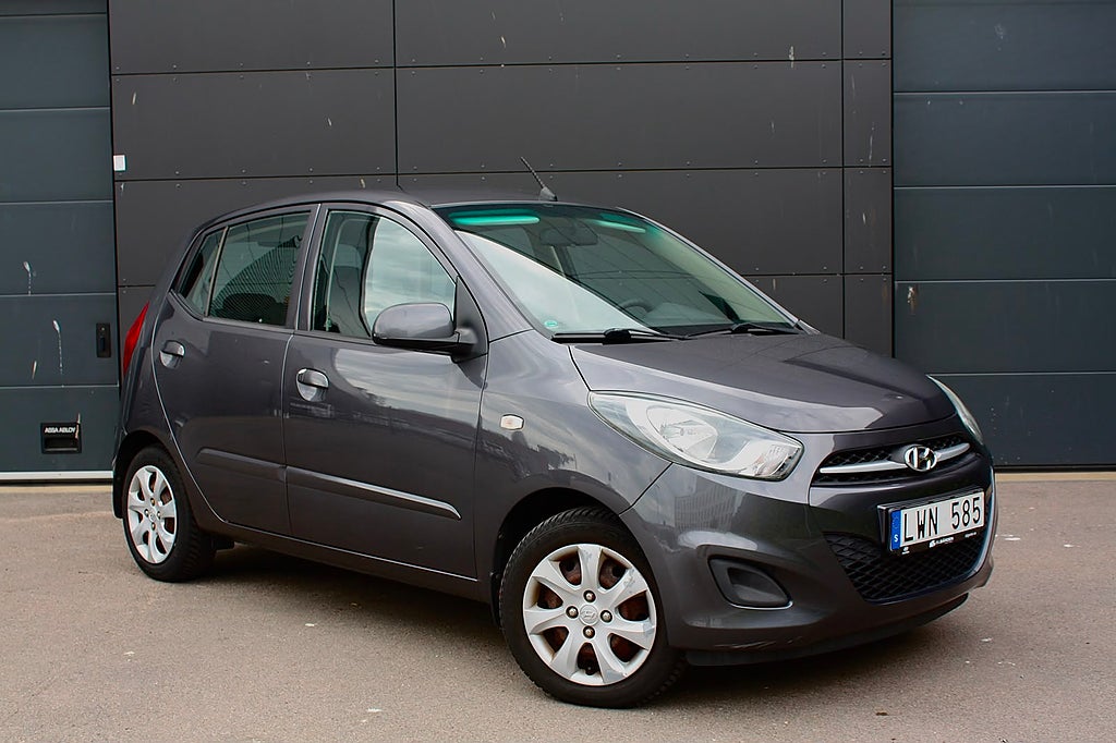 Hyundai i10 1.1 iRDE Automatisk |Lågmilad |Nyservad |Nybesiktigad