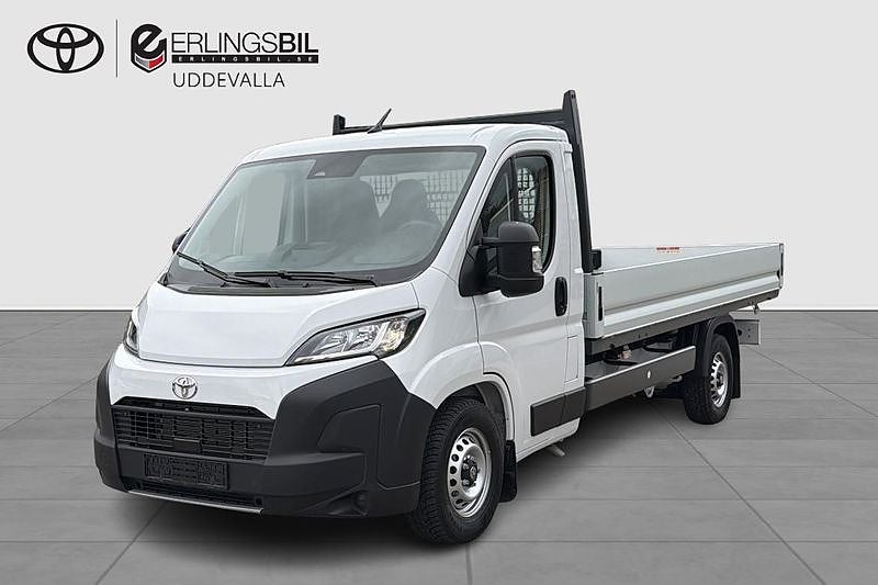 Toyota ProAce PROACE MAX FLAK FINNS HOS OSS FÖR VISNING. PROVKÖRNINIG