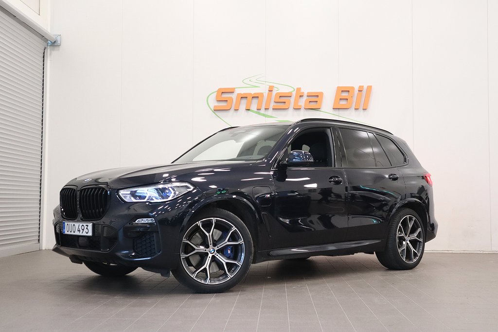 BMW X5 xDrive45e M Sport INNOVATION PANO LUFT LASER DRAG MOMS 394hk