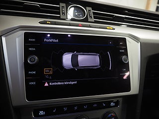 Kombi Volkswagen Passat 20 av 21