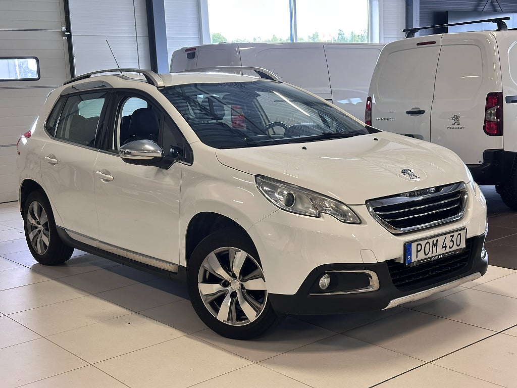 Peugeot 2008 Allure 1.2 VTi 82hk EGS Euro 6 thumbnail