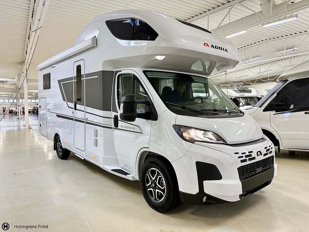 Adria Coral XL 660 SL