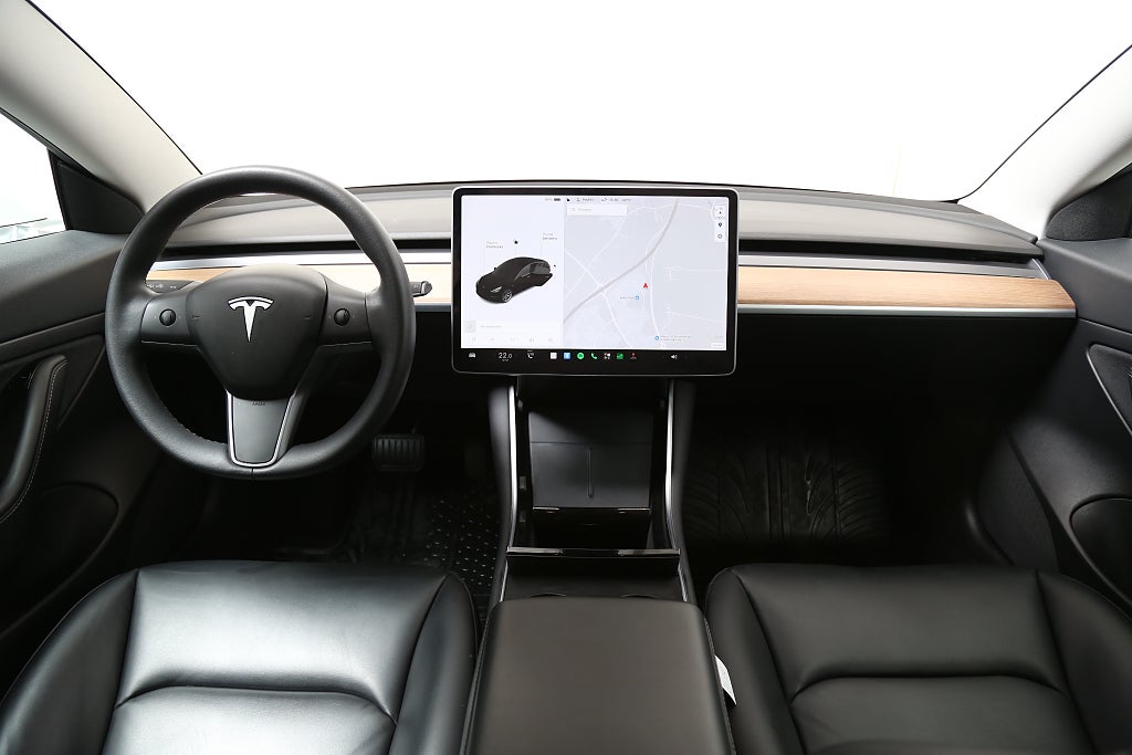Tesla Model 3 Standard Range Plus Panorama 360° Drag 2020