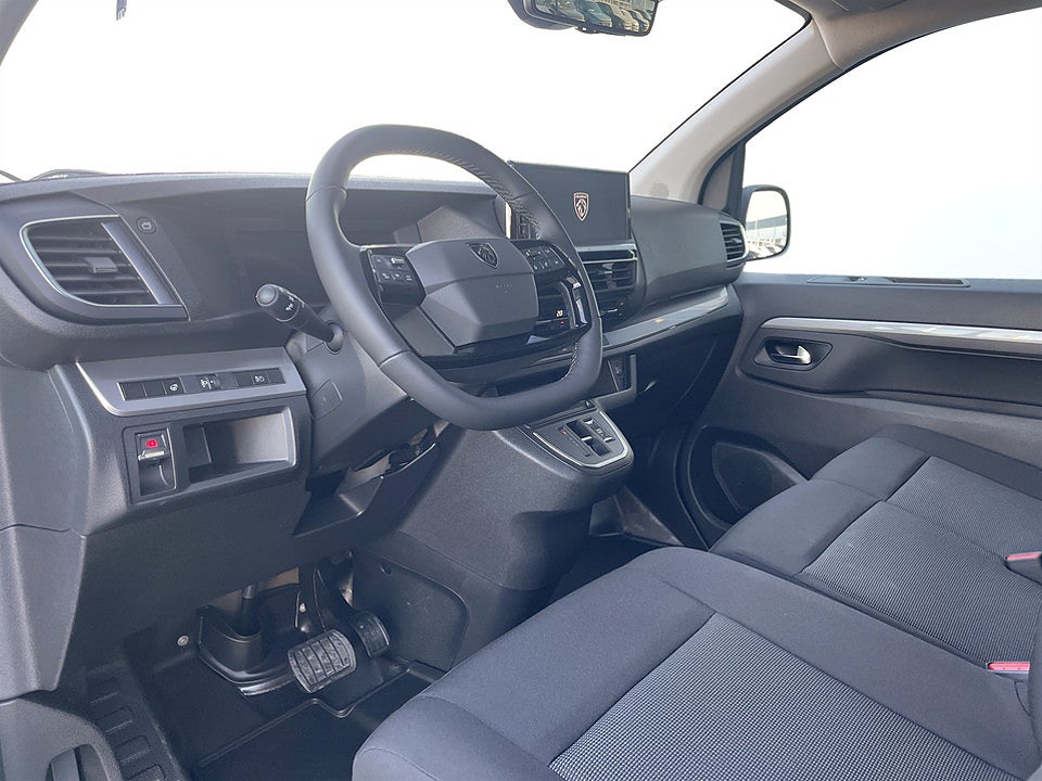 Bild på Peugeot Expert BlueHDi 180hk Automat L2