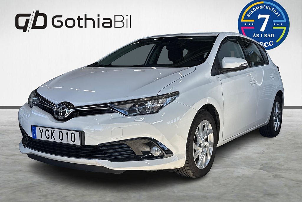 Toyota Auris 1.2 Turbo Active (116 hk) Farthållare Backkamera 