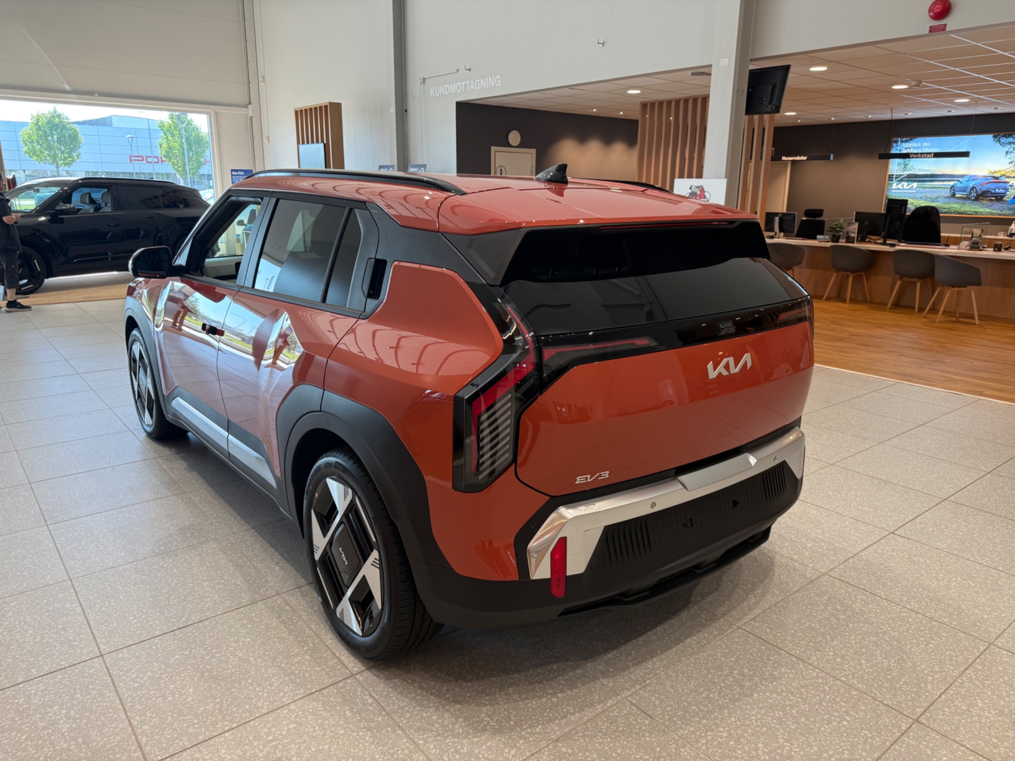 Kia EV3 83kWh Omgående Lev 2026, bild 2/38
