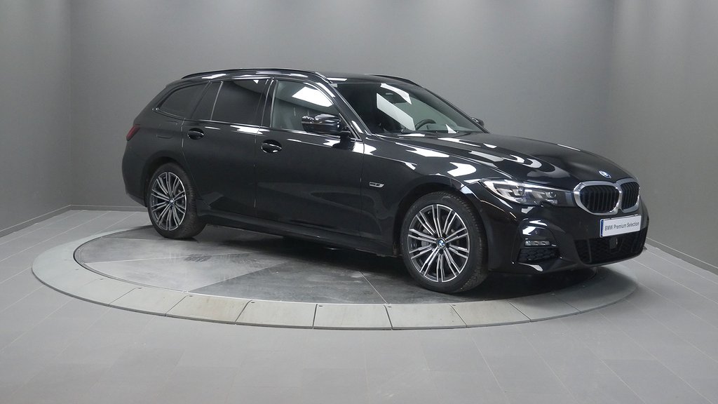 BMW 330e xDrive Touring M Sport Adaptiv Fart./Drag/Backkamera