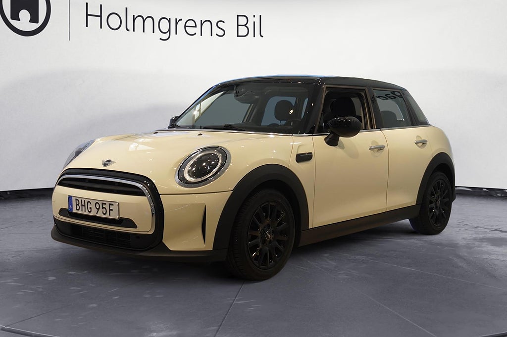 MINI Cooper 5-Dörrar Expirience PDC Navi Comfort | Ränta 3,95%