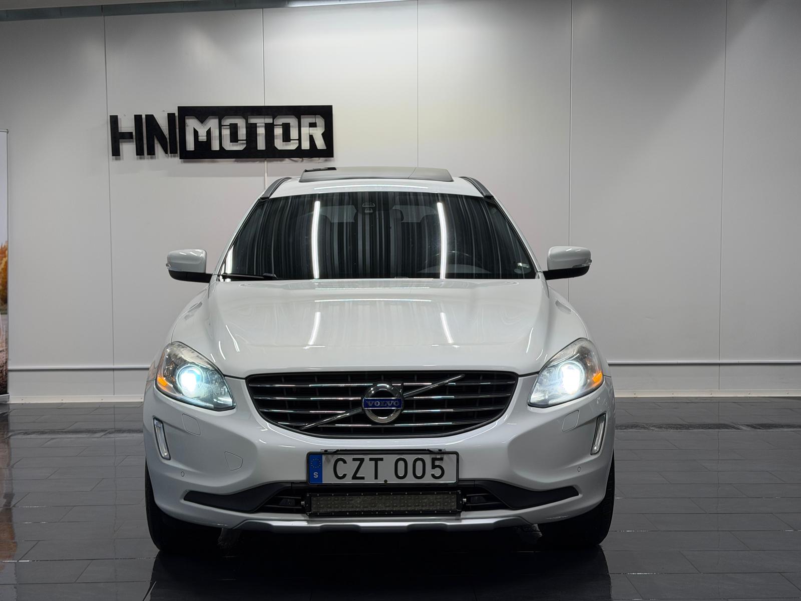 Volvo XC60 D4 AWD Geartronic 2014, bild 3/56
